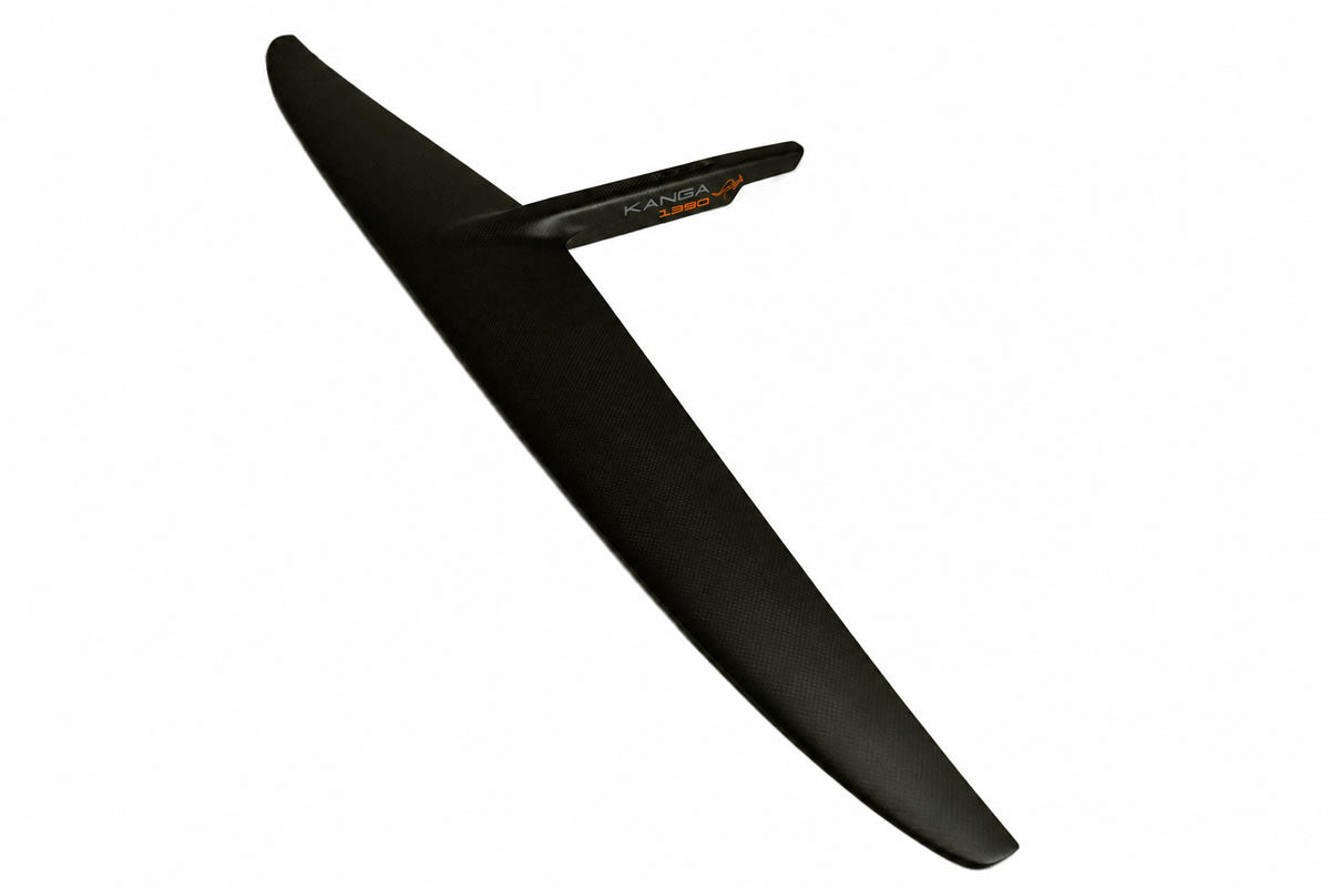 Kanga 1390 etusiipi