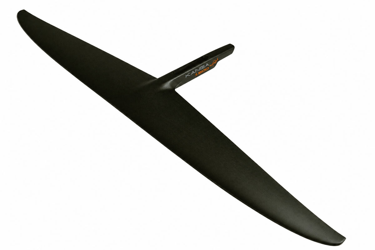 Kanga 1600 etusiipi